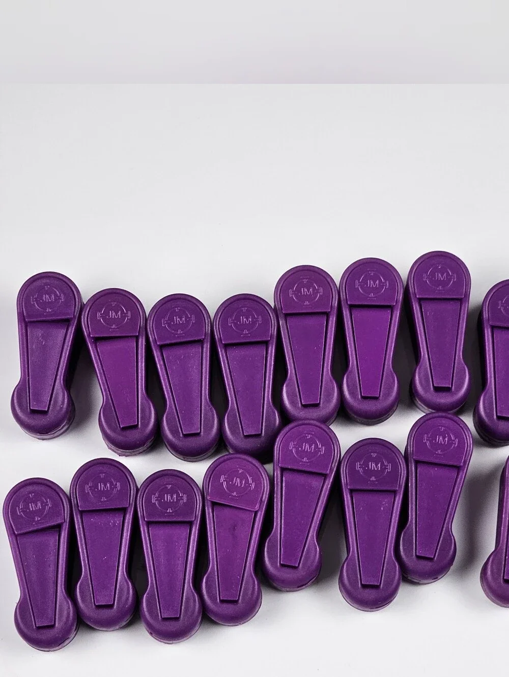 Joy Mangano Huggable Hangers Purple Accessory Clips Lot of 18 NEW Unused